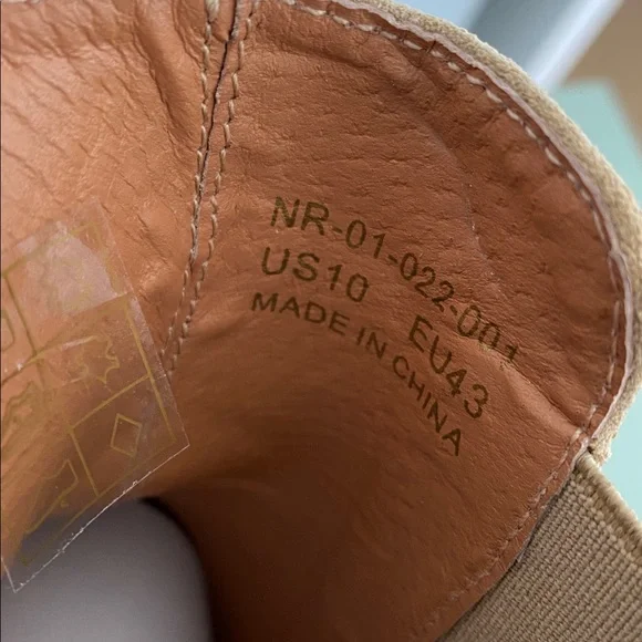 New Republic / NWT Men’s Suede Chelsea Boots / Tan / 10 - Picture 7 of 15